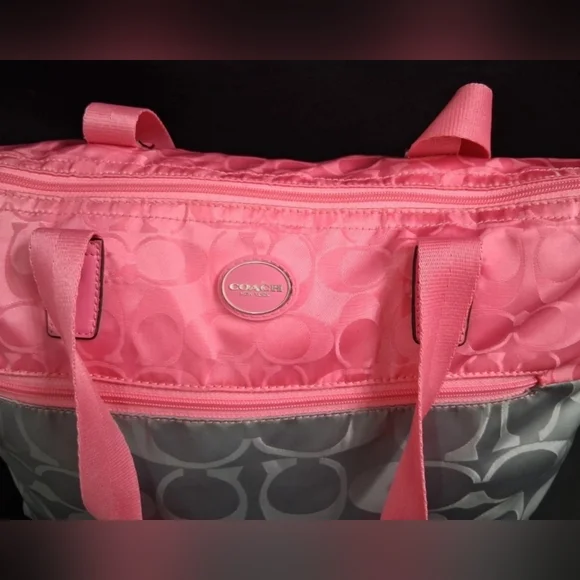 3 Peice Coach Signature Nylon Pink & Gray Getaway Weekender Tote/Duffle Bag - Picture 4 of 16